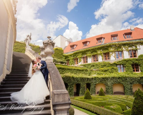 Dasha & Andrew in the Pruhonice Castle