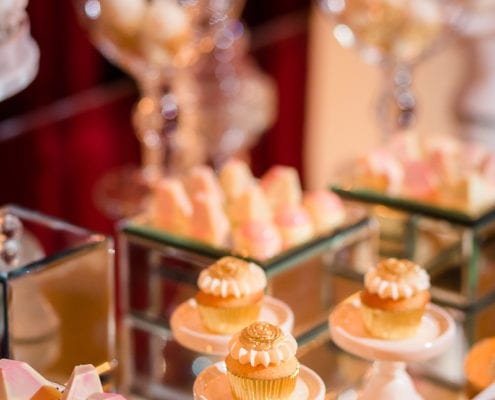 Exclusive wedding in Prague - candy bar